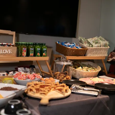 Mima Boutique & 밀라노마리티마