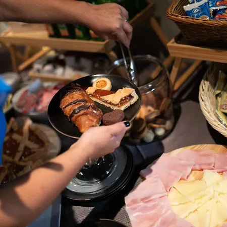 Mima Boutique & * 밀라노마리티마