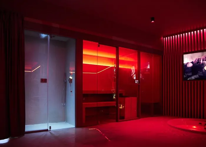 Mima Boutique & 밀라노마리티마