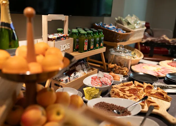 Mima Boutique & 밀라노마리티마